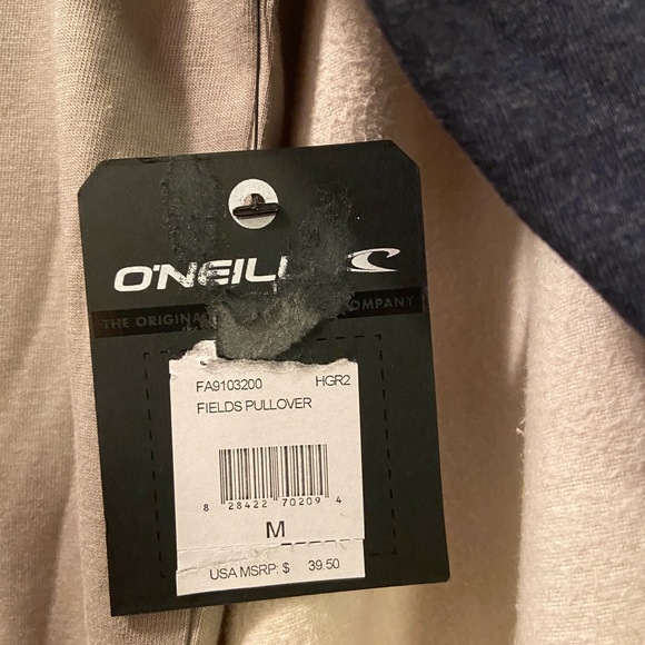 BRAND NEW O’Neill Hoodie - Picture 3 of 3